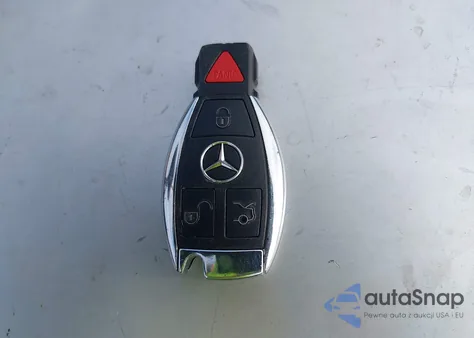 2018 Mercedes-Benz Glc 300 4Matic z USA, uszkodzony, nr VIN WDC0G4KBXJV021020